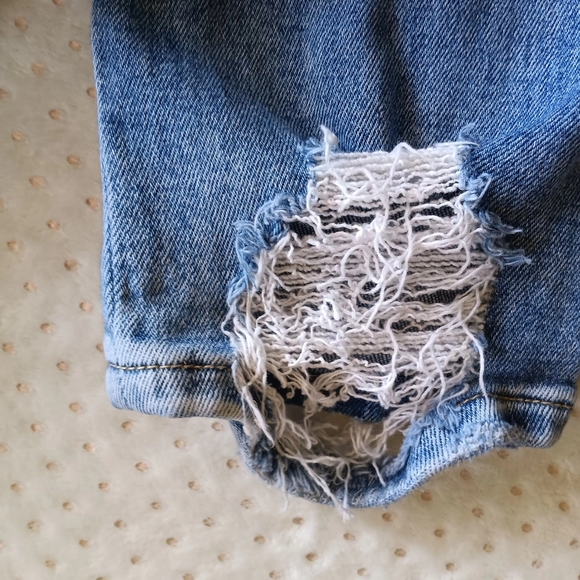 Vervet flying monkey high rise mom Jeans Distressed Denim size 28 - Picture 11 of 12